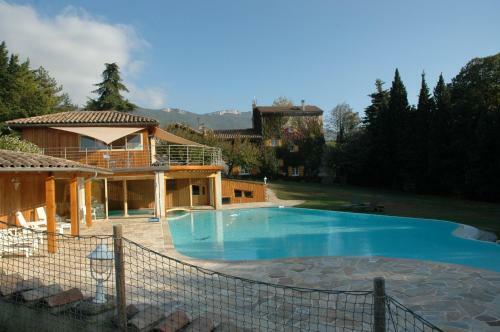 Hostal Domaine Du Tisserand