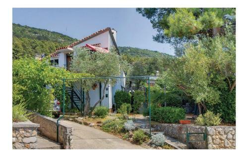 Apartment Grabar I