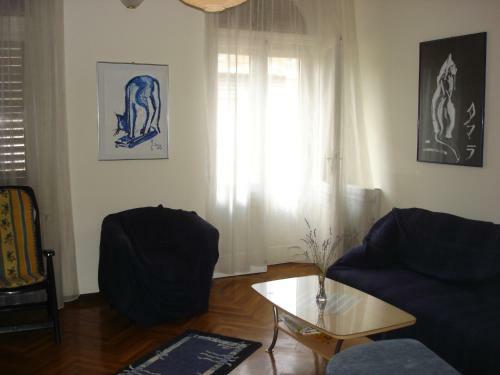 Green Market Apartment