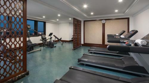 Jinling Treasure Island International Hotel