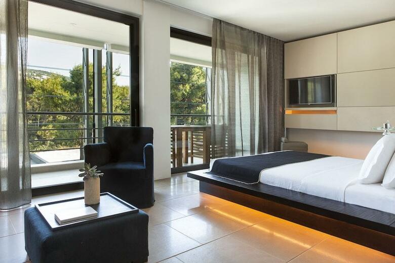 Hotel Life Gallery