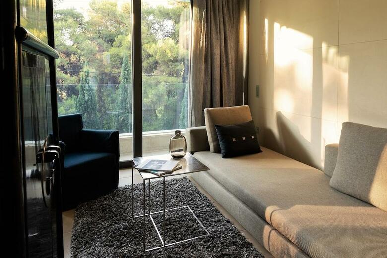 Hotel Life Gallery