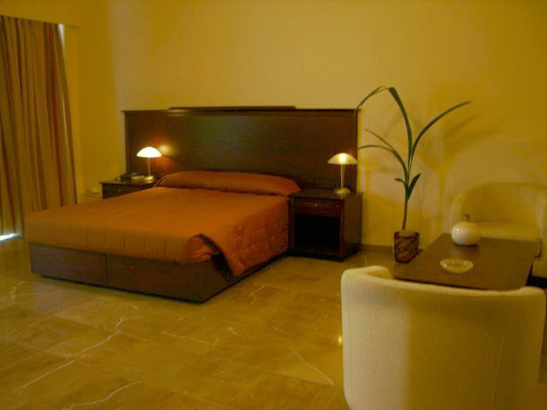 Hotel Apollo