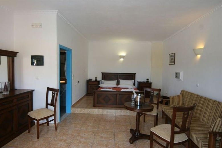 Hotel Perissa Bay