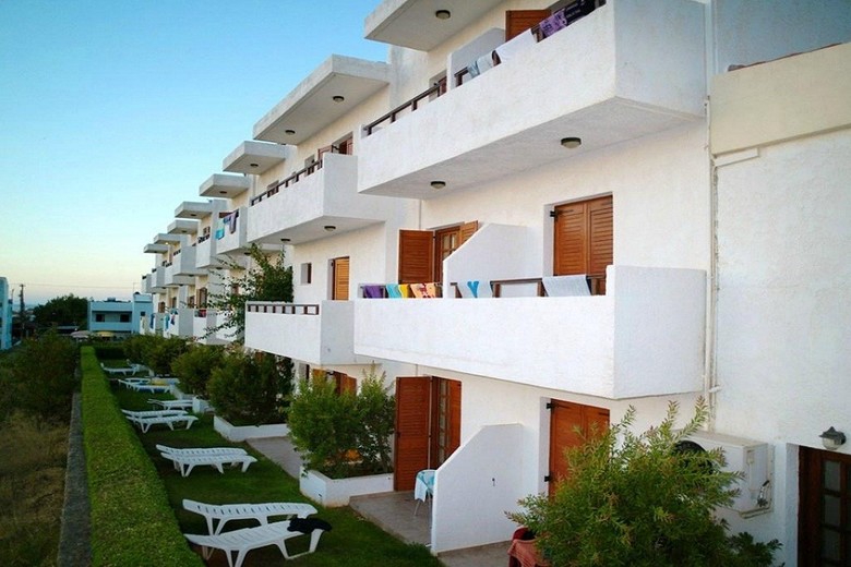 Kyknos Beach Hotel & Bungalows