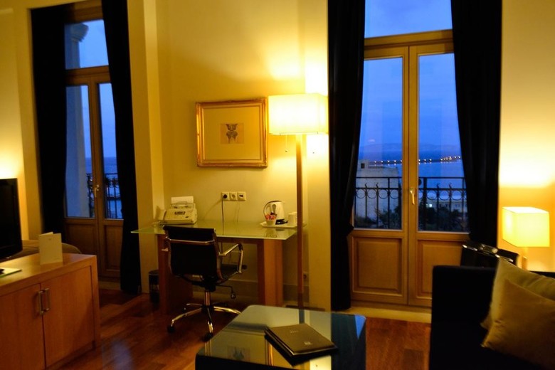 Hotel Gdm Megaron