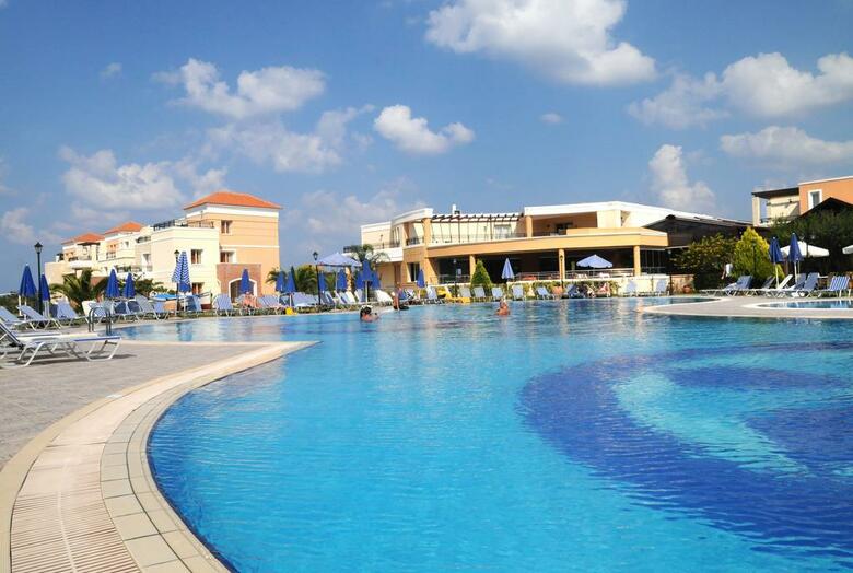 Hotel Chrispy World Annexe