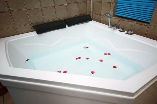 Crystal Boutique Hotel