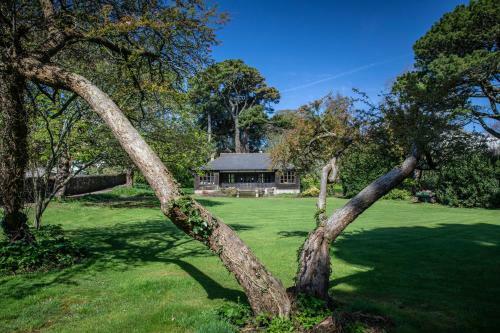 Cliffden Hotel