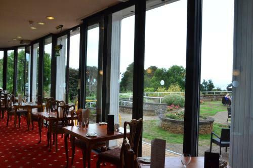 Cliffden Hotel