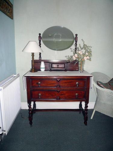 Bed & Breakfast Woodburn House