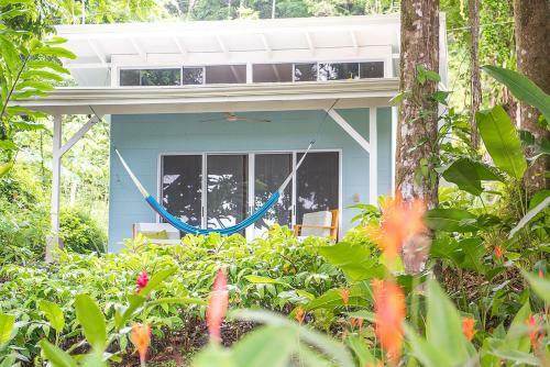 Bed & Breakfast Tree Of Life Cabinas