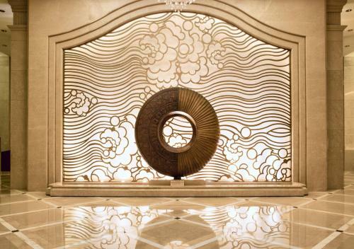 Royal Oriental Garden Hotel