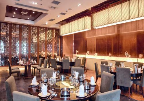 Royal Oriental Garden Hotel