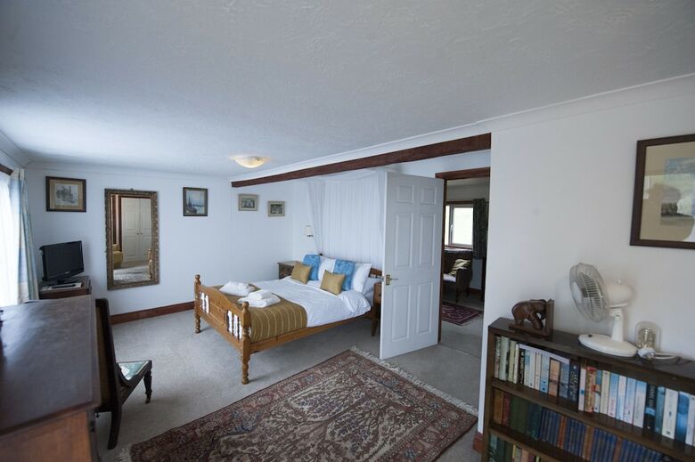 Agroturismo Cwmwennol Country House