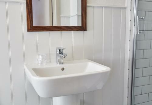 Hotel The Spyglass & Kettle By Good Night Inns