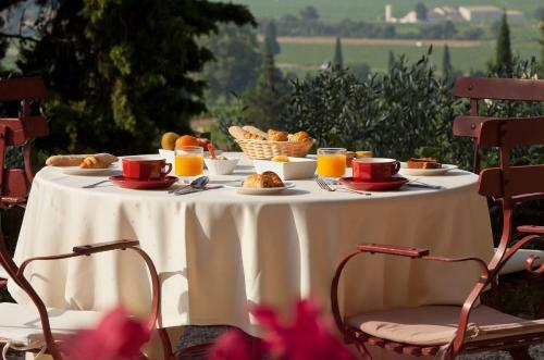 Hotel Hostellerie Du Ch�teau Des Fines Roches