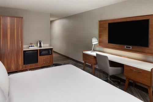 Hotel Super 8 Toronto North