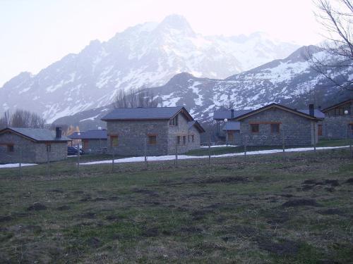 Agroturismo Casa De Monta�a Alto Curue�o