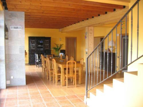 Agroturismo Casa De Monta�a Alto Curue�o