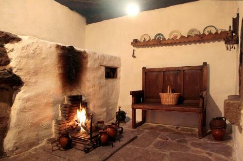 Agroturismo La Casona De El Royo