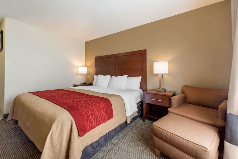 Hotel Comfort Inn Limon