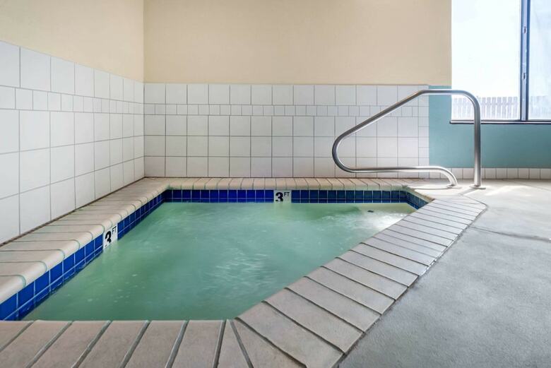 Hotel Comfort Inn Limon