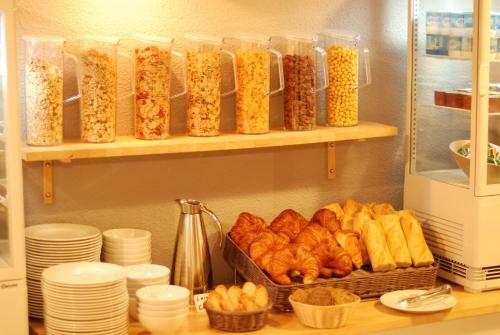 Hotel H�tel Des Fr�nes