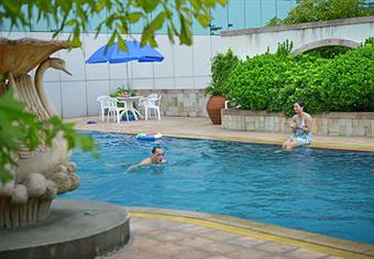 Guangzhou New Century Hotel