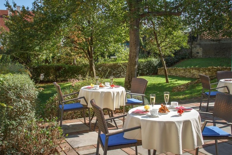 Hotel Monastery Garden