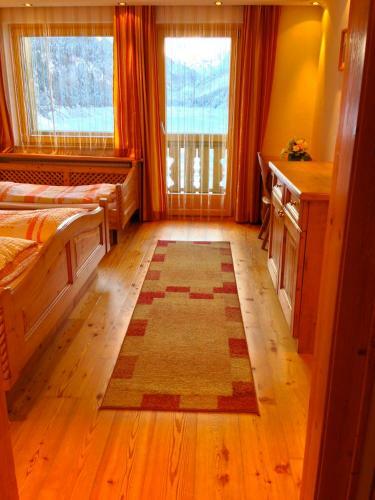 Hostal Gasthof Gosausee