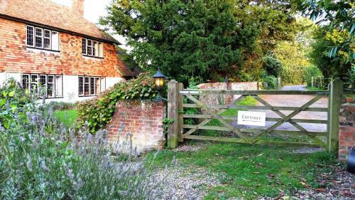 Agroturismo Iffin Farmhouse