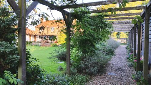 Agroturismo Iffin Farmhouse