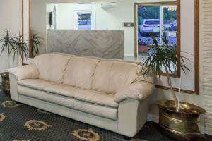 Motel Knights Inn Metairie