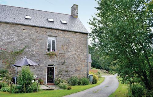 Holiday Home Bonnemain Qr-1601
