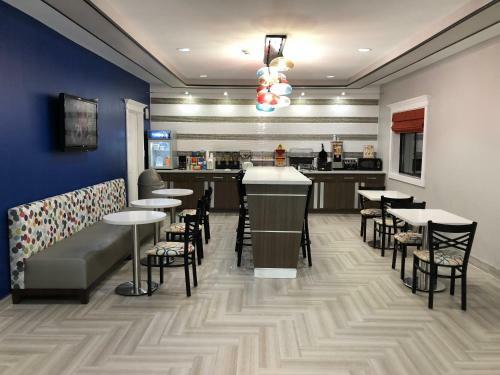 Motel Executive Inn And Suites Joaquin