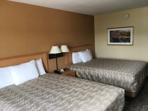 Hotel Hometown Inn