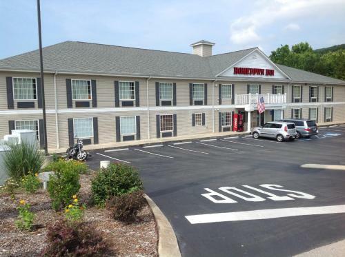 Hotel Hometown Inn