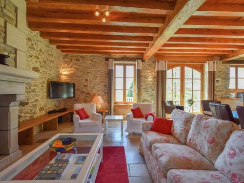 Luxury Villa With Heated Private Pool And Beautiful View