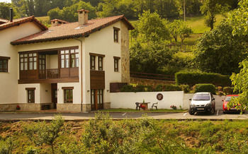 Agroturismo La Casona De Palu