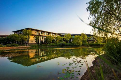 Hotel Yinchuan International Convention Centre