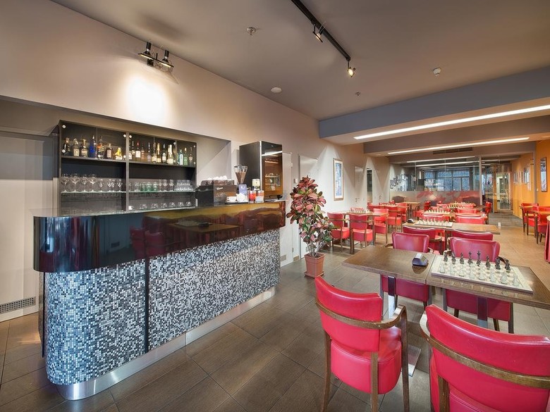 Ea Hotel Julis
