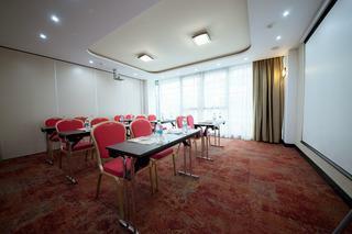 Hotel Golden Tulip Bucharest
