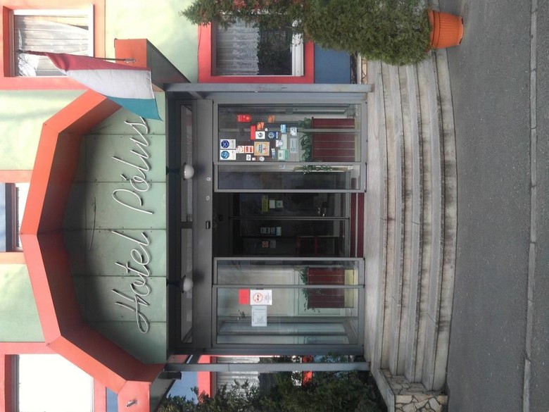 Polus Hotel