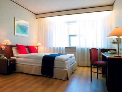 Hotel Park Inn Island