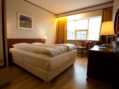 Hotel Park Inn Island