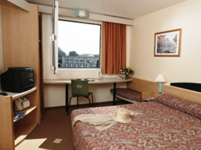 Hotel Ibis Palatul Parlamentului