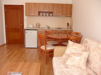 Hotel Elit 2 (.)