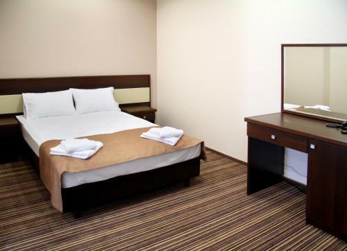 Aviator Hotel