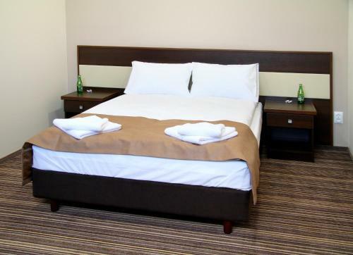 Aviator Hotel